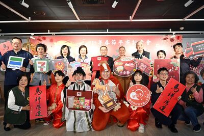 新北持續發放春節平安袋　侯友宜盼弱勢安心過好年