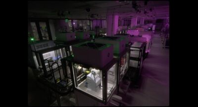 生物產業革命！OpenAI聯手Ginkgo實驗室　蛋白質合成成本銳減40%