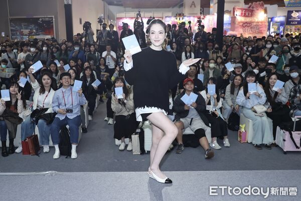 ▲▼ 許瑋甯《寫進時間的故事》新書發表會    。（圖／記者徐文彬攝）