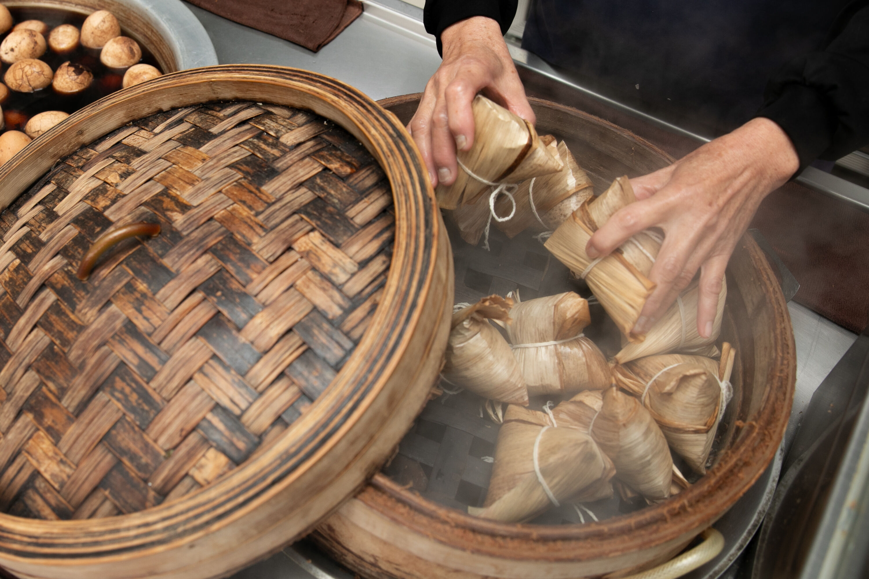 ▲▼苗栗-承光便當。（圖／記者周宸亘攝）