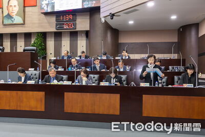 南投縣府提近11億追加預算　65歲+老人健保最快4／1起縣府負擔