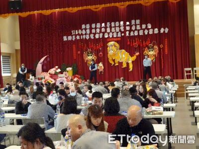 春節前團圓時刻　雲林二監454名收容人與家屬溫馨相聚