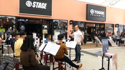 知名管樂指揮要學生「像屍體趴地」　家長怒控不當體罰