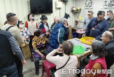 高雄警破「象棋肉龜」職業賭場逮21人　負責人竟是78歲阿北