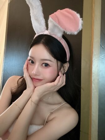 ▲▼李雅英捐款兒福聯盟挨轟「亂捐」公司道歉。（圖／翻攝自Instagram／yyyoungggggg）