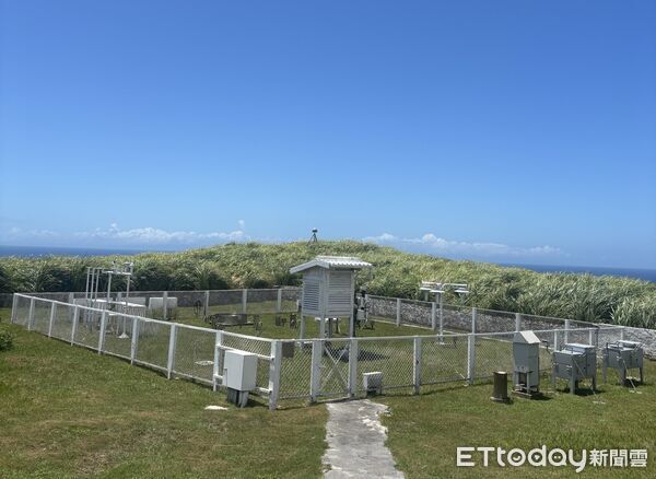 ▲▼彭佳嶼氣象站。（圖／彭佳嶼氣象站提供）