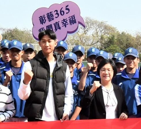 ▲▼ 沙子宸。（圖／3張個人照由源啟程國際運動行銷提供。縣府提供）