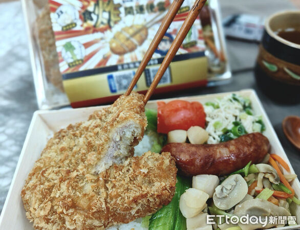 ▲▼台鐵公司自2月9日起至2月26日共18天，限時推出售價199元的「食炸開運便當」。（圖／台鐵公司提供，下同）