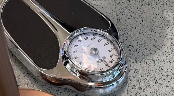 ���ѡ����ɻ�ǰ�����ء�   ����֤ʵ