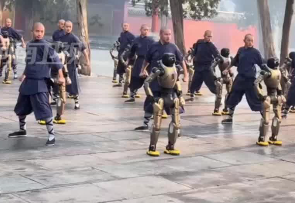 ���� ���������衢һ�����˶�ʮ����̫̫�����ͽ���ʮԪ����Ц �� ��ͼ/���� �������ӡ������Ƶ�����泿����