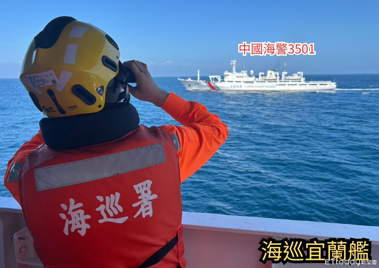 中國海警闖東沙限制水域 海巡雙艦近迫強勢攔截驅離