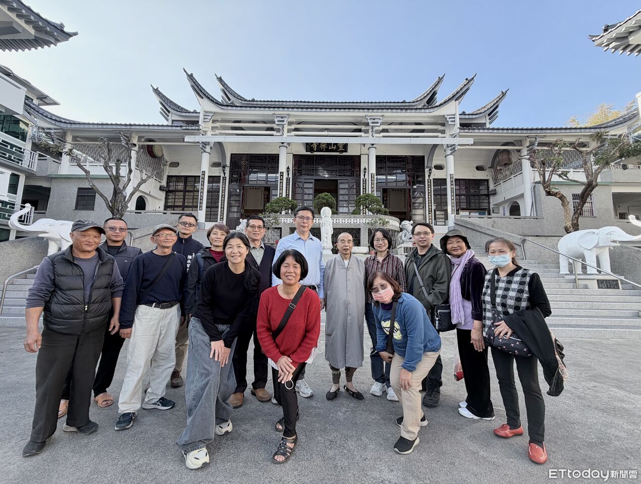 提供場地給反興建焚化爐團體使用 南投靈山禪寺遭縣府查水錶?