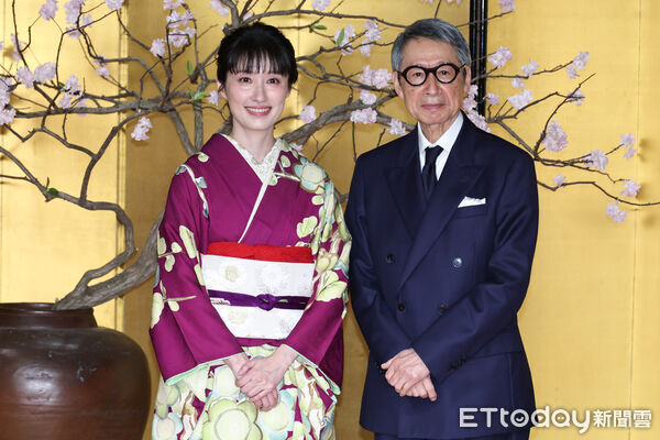 ▲▼ 0207 田中千繪,爸爸田中東尼 出席十二單衣展演 記者會-田中東尼,田中千繪。（圖／記者黃克翔攝）