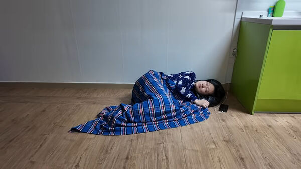 ▲▼ 《鬼怪》朴慶惠搬進江南竟是「6坪發霉屋」　房仲一句話無情戳痛點。（圖／翻攝自朴慶惠YouTube）