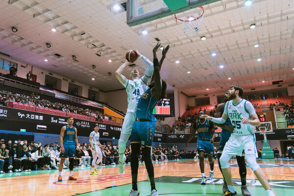 ▲洋基工程庫薩斯、德古拉、張傑瑋。（圖／洋基工程提供）