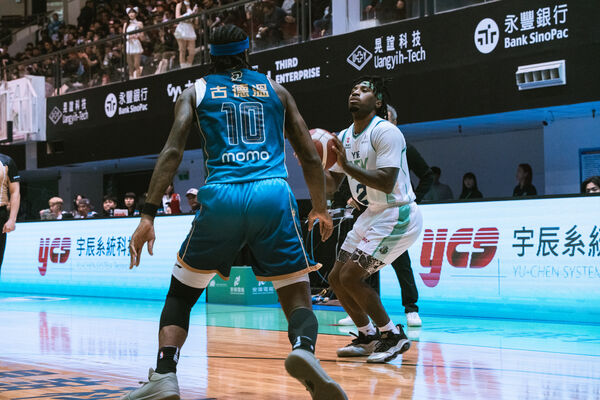 ▲洋基工程庫薩斯、德古拉、張傑瑋。（圖／洋基工程提供）