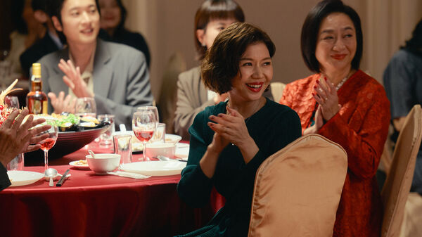 ▲《雙囍》集結眾多驚喜演員，包括吉岡里帆、于子育、陳淑芳、檢場、洪都拉斯、林在培等。（圖／水花電影提供）