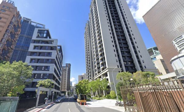 ▲▼   南港興南街          。（圖／翻攝自Google Maps）