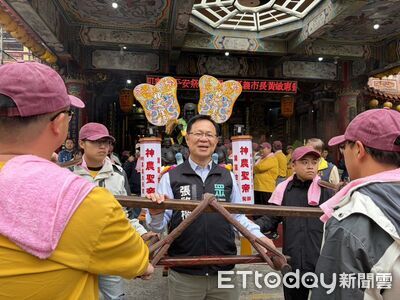 迎春遶境百年傳承　張啓楷親身體驗地方信仰