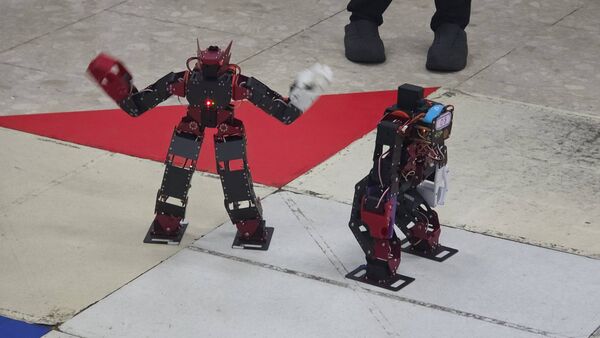 ▲集美國小「強生AI鋼鐵鬥士營」成果展昨日迎來最狂高潮。（圖／主辦單位提供）