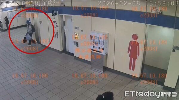 ▲曾嫌對北捷連續施行縱火過程全被監視器拍下。（圖／記者張君豪翻攝）