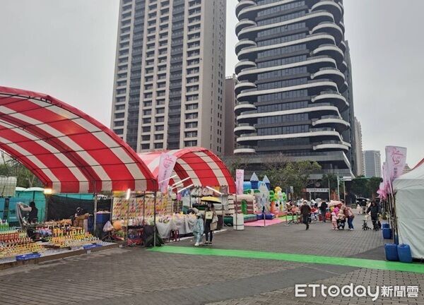 ▲▼警方於活動期間對週邊交通疏導管制，嚴禁車輛違停。（圖／桃園警分局提供）