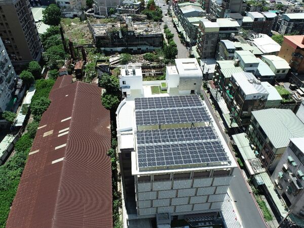 ▲新北啟動光電與智慧微電網補助申請。（圖／新北市經發局提供）