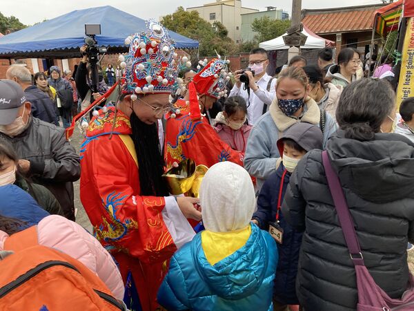 ▲彰化家扶舉辦活動，謝衣鳯及陳素月首度同框。（圖／彰化家扶提供）