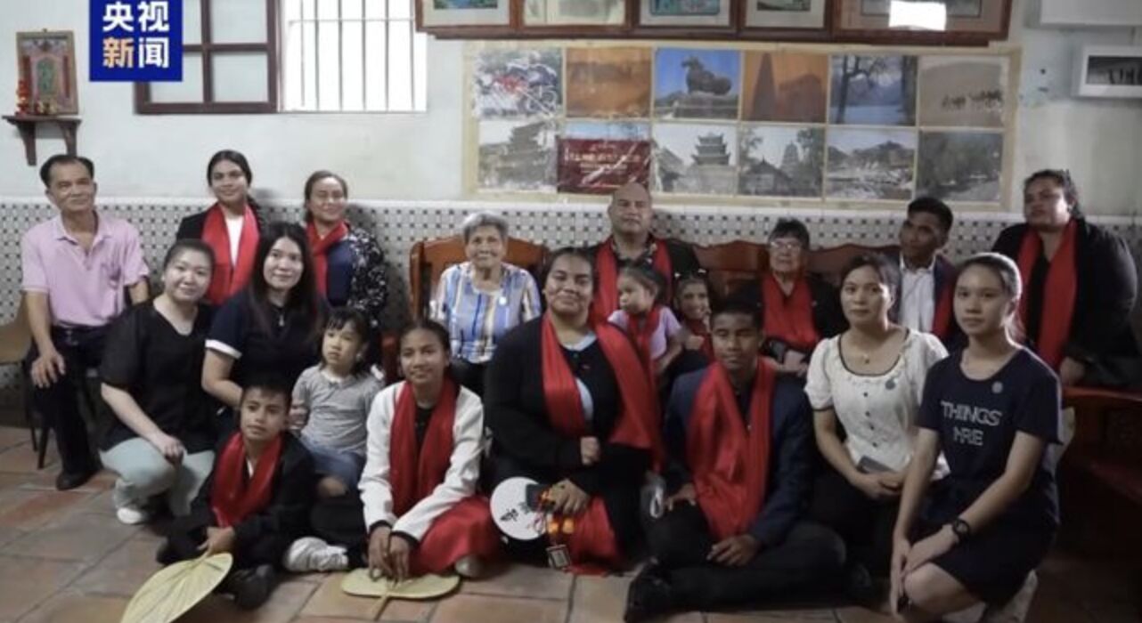 ▲阿迪昂在2025年7月前往江門尋根。（圖／翻攝央視）