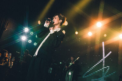 8lak張鈞開唱「爸早起幫打理」！　感性告白：就像超人一樣