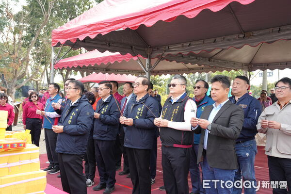 ▲台南市消防局第五救災救護大隊文賢分隊辦公廳舍新建工程9日舉行動土典禮，由市長黃偉哲主持，宣示提升消防執勤環境與量能。（記者林東良翻攝，下同）