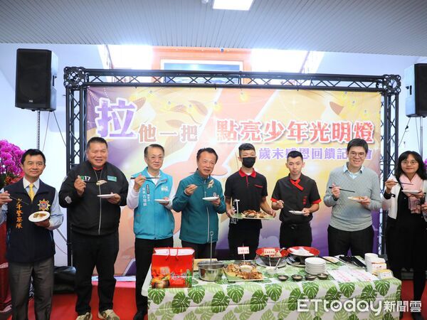 ▲▼    嘉縣警結合企業助迷途少年翻轉人生從偏差到就業　嘉義縣警局媒合少年工作兩年有成     。（圖／嘉義縣警局提供）