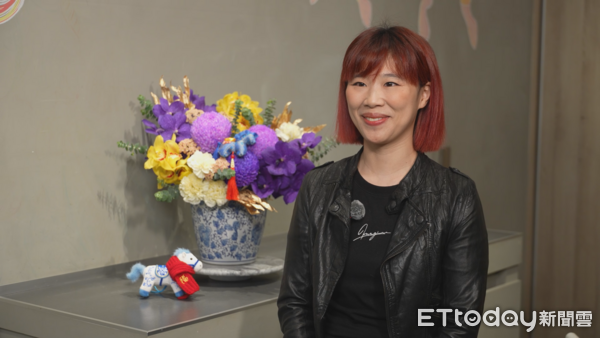 ▲▼盆花一插就像雜草？花藝師公開海綿泡法、花材位置一次說清,蔓綠絨花卉,羅凱云。（圖／記者姜國輝攝）