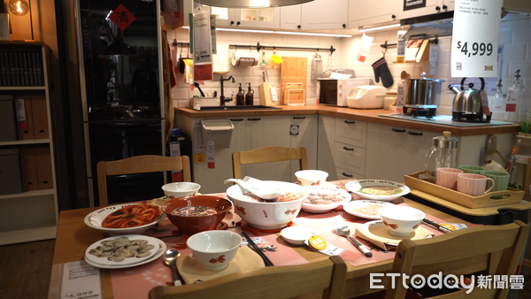 ▲▼過年居家打造團聚年味三大招 用織品、收納、燈光輕鬆打造,ikea,客廳,房間,餐桌。（圖／記者姜國輝攝）