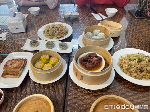 ▲▼莊茵淇營養師指出，一頓重口味的年菜，就可能讓血壓上升、血糖波動，甚至引發水腫、胸悶或腸胃不適。（圖／玉里醫院提供，下同）