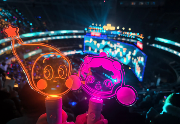 ▲泡泡瑪特尾牙。（圖／翻攝自微博）