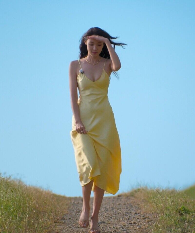 《單身即地獄5》崔美娜秀黃色洋裝與包包品牌公開