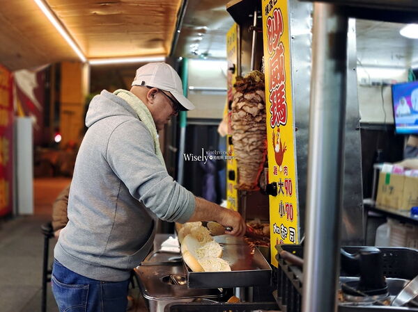 ▲▼六福大樓沙威瑪創始店。（圖／部落客WISELY`s 拍拍照寫寫字授權提供）