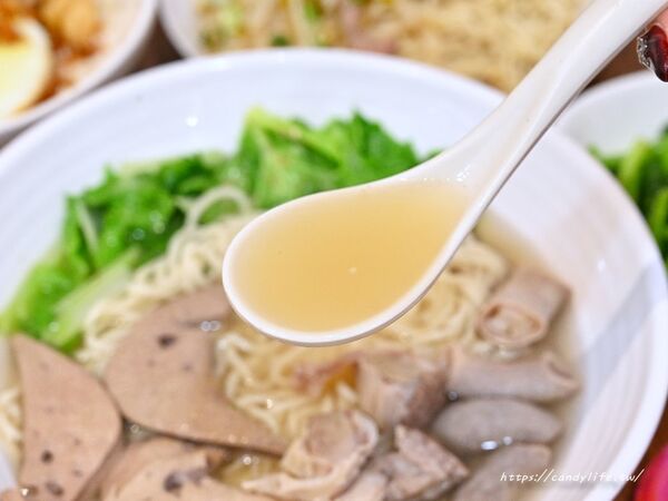 ▲▼作拌乾拌麵。（圖／部落客糖糖`s 享食生活授權提供）