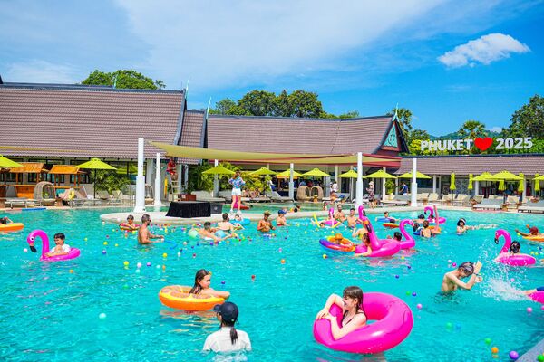▲▼普吉島 Club Med Phuket (上)：費用優惠、房型開箱、全包式吃到飽酒水無限暢飲。（圖／部落客混血珊莎的奇幻旅程授權提供）