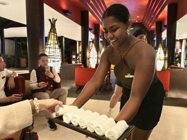 ▲▼普吉島 Club Med Phuket (上)：費用優惠、房型開箱、全包式吃到飽酒水無限暢飲。（圖／部落客混血珊莎的奇幻旅程授權提供）