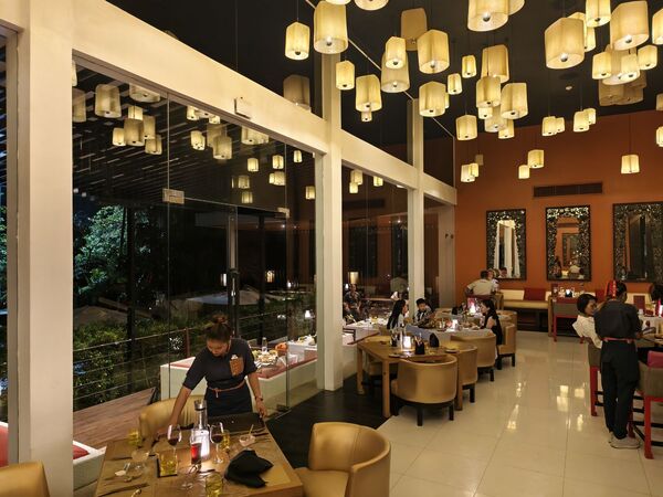 ▲▼普吉島 Club Med Phuket (上)：費用優惠、房型開箱、全包式吃到飽酒水無限暢飲。（圖／部落客混血珊莎的奇幻旅程授權提供）