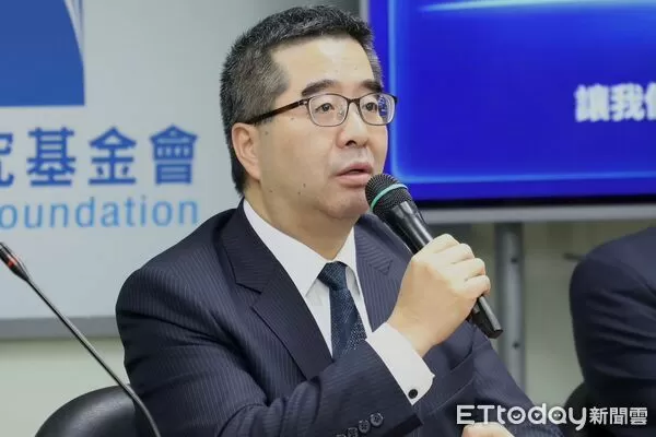 ▲蕭旭岑、李鴻源召開國共智庫論壇成果說明會。（圖／記者鄭佩玟攝）