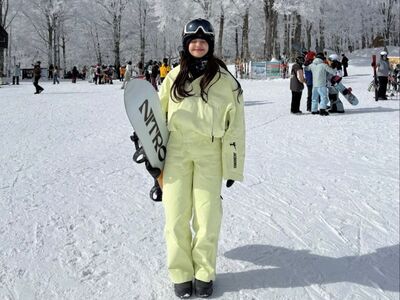 Lisa亮眼Nike滑雪裝上陣徵教練　時尚設計師舉手報名