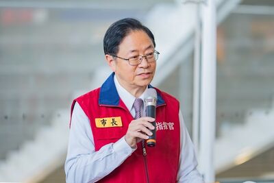 守護國產黑毛豬　張善政向卓榮泰建言推動桃園豆渣轉化飼料