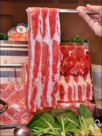 ▲▼月團圓雞湯火鍋。（圖／部落客商妮吃喝遊樂授權提供）