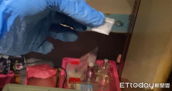 ▲斜槓DJ竟是大藥頭！仁愛分局跨區強力收網，斷絕失聯移工毒源。（圖／記者高堂堯翻攝）