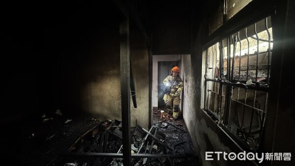 ▲南州鄉民宅火警，一人受傷。（圖／記者陳崑福翻攝）