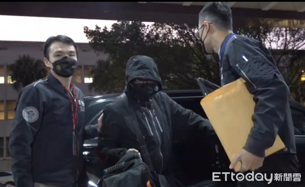 ▲▼ 幫協會辦活動的文創公司陳姓負責人            。（圖／記者呂佳賢攝）