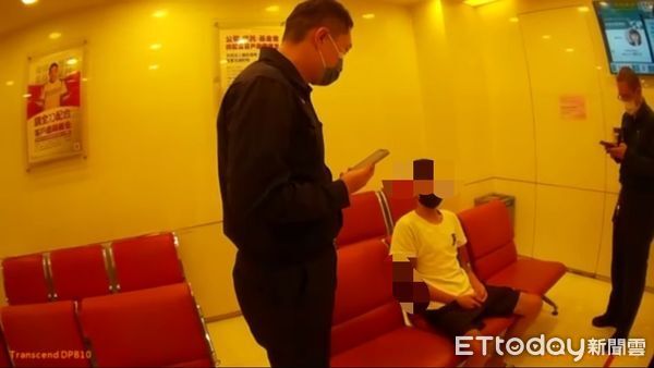 ▲男子應徵月薪包吃住淪人肉提款機，押往銀行取款神情緊張遭識破咬出詐團成員。（圖／警方提供，ETtoday資料照）
